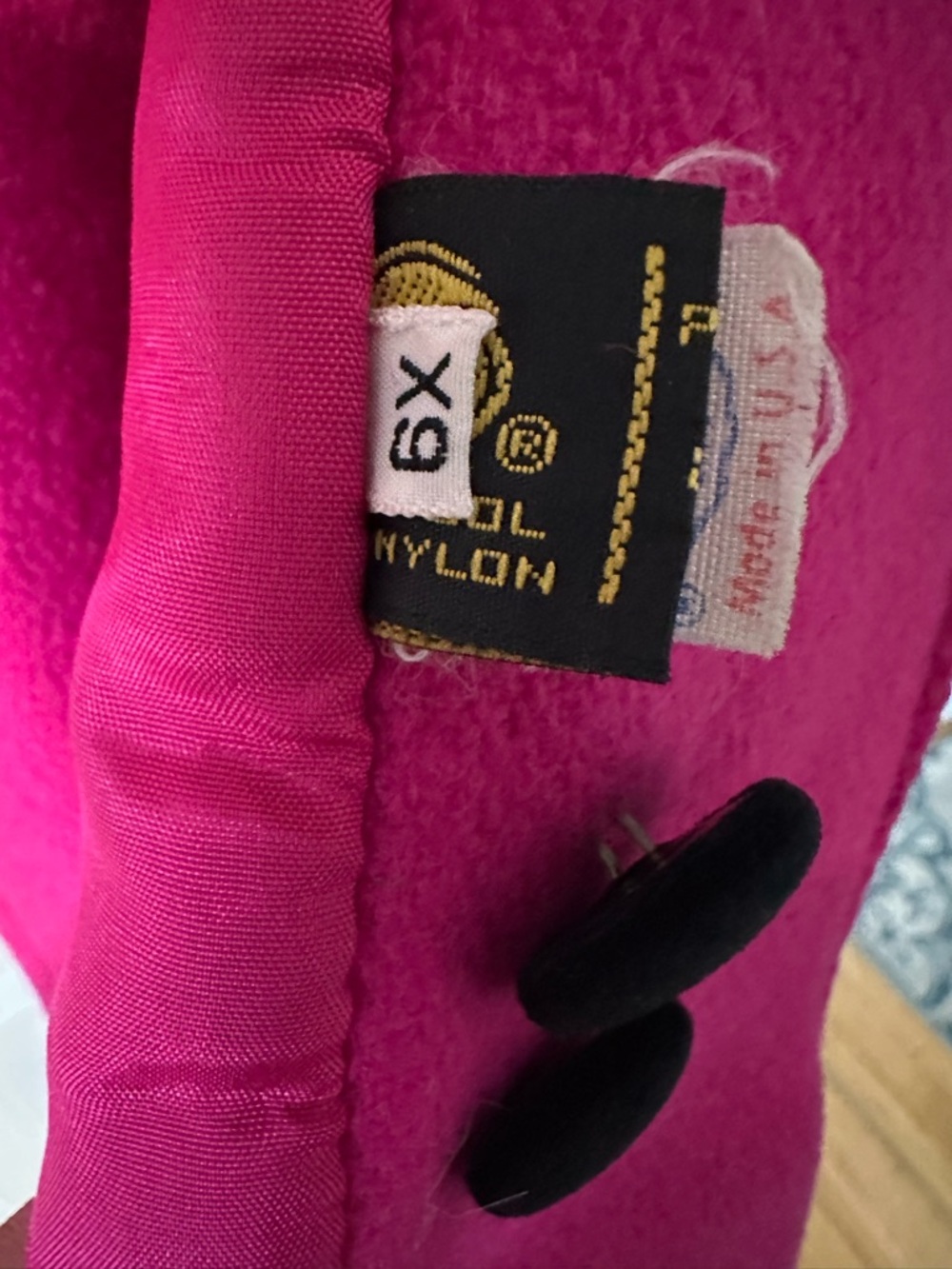 Rothschild Hot Pink Coat with Black Velvet Collar - Picture 4 of 4